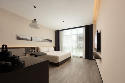 Atour Hotel Suzhou Dushu Lake Avenue Hanlin Neighborhood Center Hotel in Suzhou