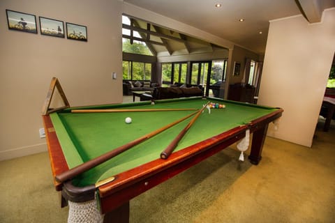 Communal lounge/ TV room, Billiard