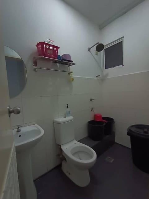 Nur Homestay UUC Vacation rental in Kota Kinabalu