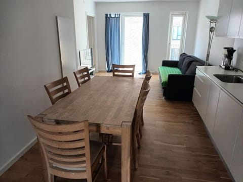 Fully equipped apartment, 15 min to Center Apartment in Copenhagen