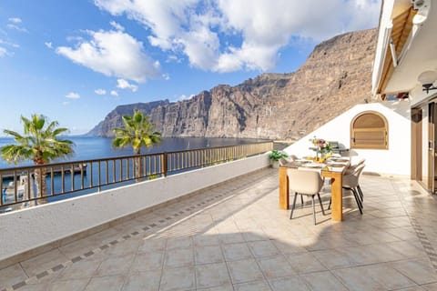 The Best View Apartment By Dream Homes Tenerife Apartment in Acantilados de Los Gigantes