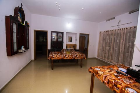 MAVERICK HOLIDAYS INn VAGAMON VILLA 1 House in Kerala