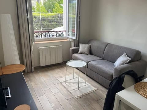 GoodGuest- Cosy appartement Clichy Apartment in Levallois-Perret