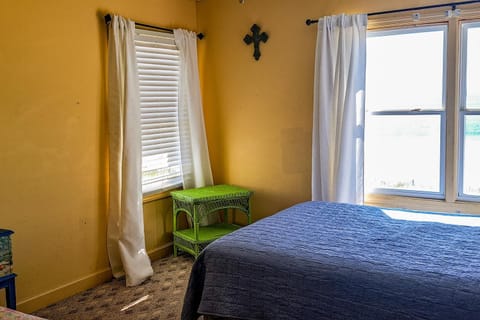 Sea-Side House in Dauphin Island