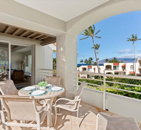 Palms at Wailea 1002 condo Apartment in Wailea