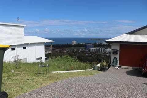 Mountain-Top Ocean View in Coffs Harbour Apartment in Coffs Harbour