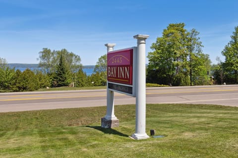 The Bay Inn Hotel in Petoskey