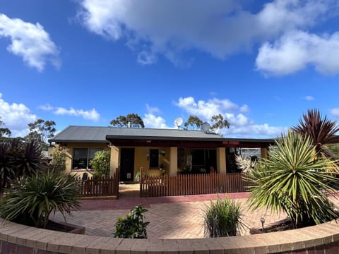 Property building, Spring, Day