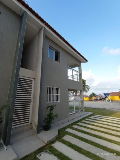 Apartamento no Forte Orange - Itamaraca, pé na areia de frente para o mar Apartment in Itamaracá