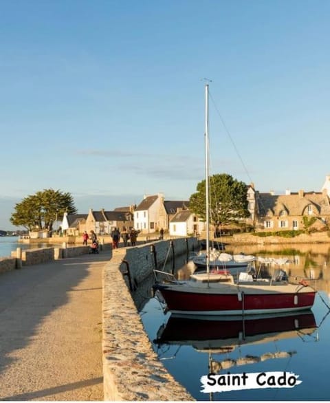 Maison de pêcheurs a 100m de l'océan! House in Étel