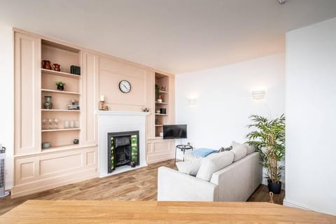 Stylish and bright City Centre apartment Apartment in Exeter