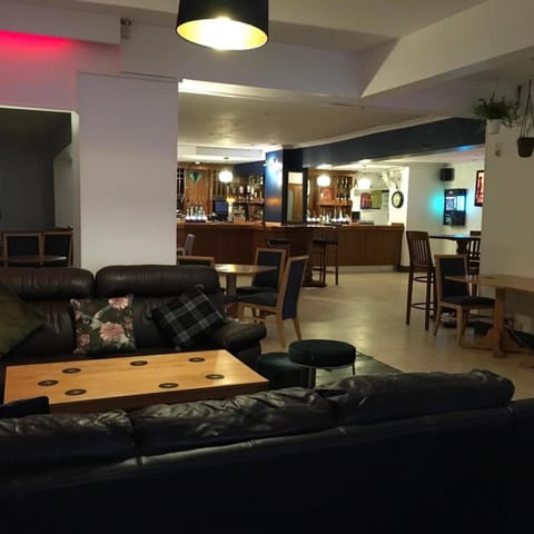 Nightclub / DJ, Lounge or bar, Drinks