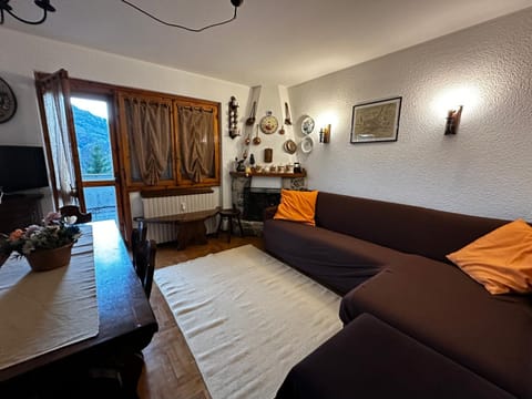 Meraviglioso Trilocale Zona Portici Centralissimo! Wohnung in Prato Nevoso