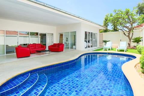 Balcony/Terrace, Swimming pool, Swimming pool