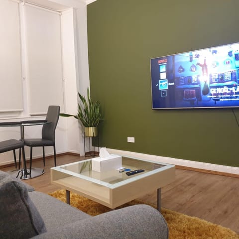 TV and multimedia, Living room