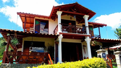 Facade/entrance, Business facilities, Garden view, Mountain view, Street view