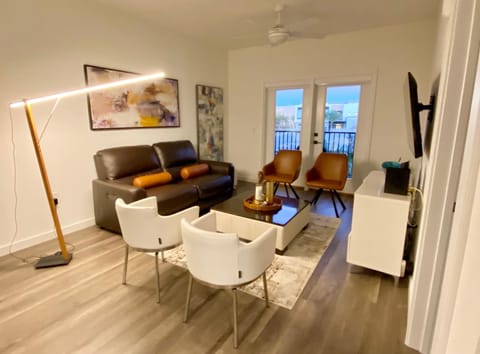 Luxury Apartment close to Attractions Apartment in Kissimmee