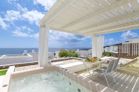 Hot Tub, View (from property/room), Balcony/Terrace, Sea view, sunbed