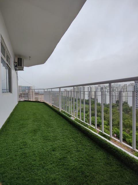 Day, View (from property/room), Balcony/Terrace, Garden view