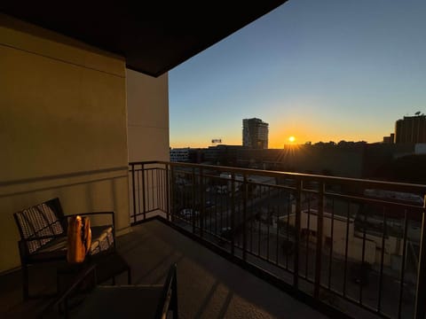 Patio, Day, View (from property/room), Balcony/Terrace, Sunrise, Sunset