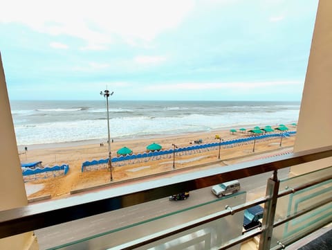 Nearby landmark, Day, Natural landscape, View (from property/room), Balcony/Terrace, Beach, Sea view