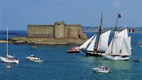 Les Gîtes Bleus de Lannion - avec cuisine- House in Lannion