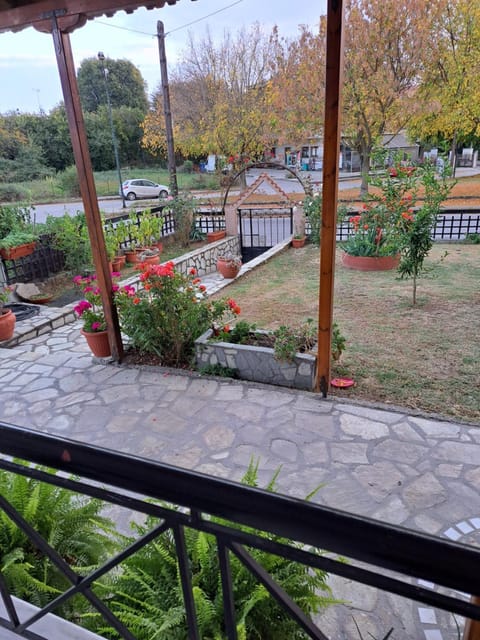 Σπιτι μου σπιτακι μου Apartment in Trikala