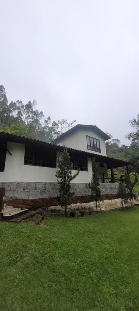 Sitio Vila Nova House in State of Espírito Santo, Brazil