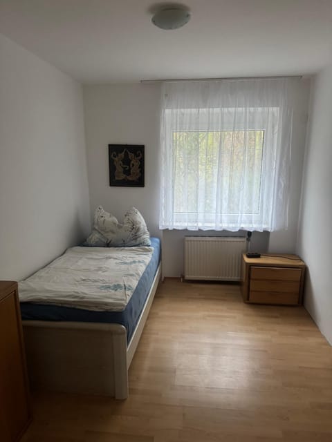 Helle Wohnung in grüner Lage - Nähe Linz Zentrum Apartment in Linz