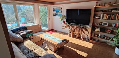 Small Double Room in very quiet and cosy House Vacation rental in Zurich City