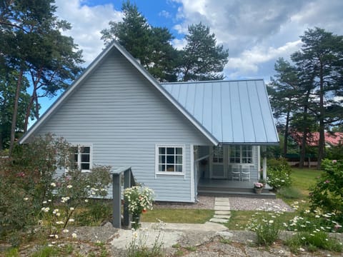 Property building, Garden view