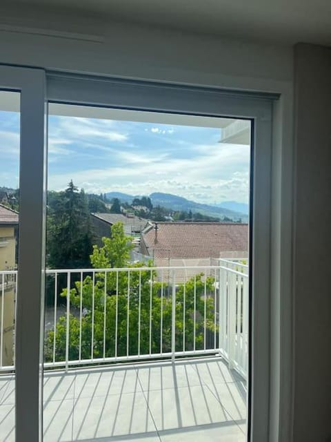 Natural landscape, Balcony/Terrace, Mountain view