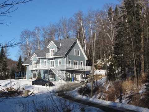 DOMAINE DU LAC au CANADA Chalet in Saint-Sauveur