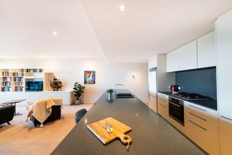 Bridgepoint 23 Apartment in Canberra