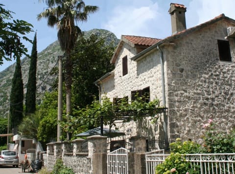 Holiday Home Ametist House in Kotor Municipality