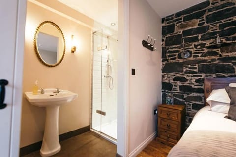 Luxury Large Group Accommodation with Hot Tub House in Northern Ireland