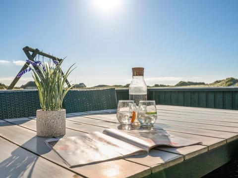 Holiday Home Jaana - 10m from the sea by Interhome House in Blåvand