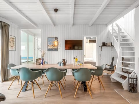 Holiday Home Hanka - 750m from the sea by Interhome House in Løkken