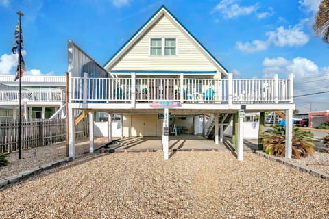 Coastal Bliss House in Lower Grand Lagoon