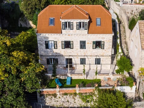 Property building, Bird's eye view