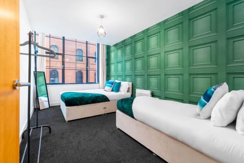 LUXURY SEA BLUE-Birmingham central apartment Apartment in Birmingham