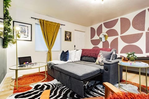 Star Motel Combo 3&4- Chic & Historic Motel Apartments, Las Vegas Strip! House in Las Vegas