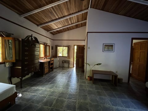 Star Mountain Jungle Lodge - Mal Pais, Santa Teresa Chambre d’hôte in Cobano