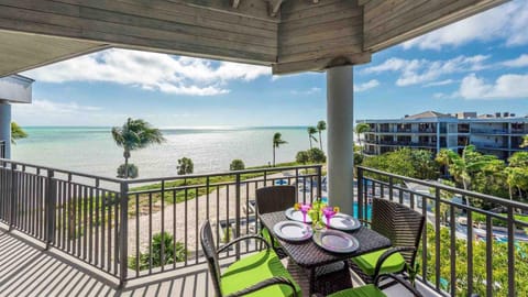 Neptunes Penthouse by Last Key Realty Apartment in Key West