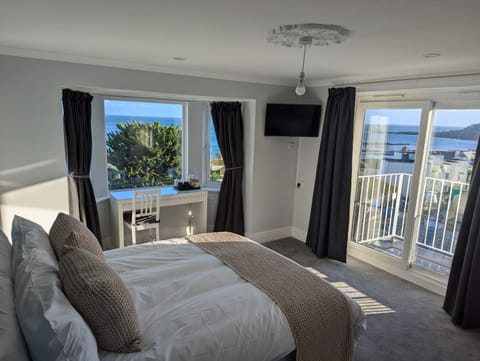 Natural landscape, TV and multimedia, Balcony/Terrace, Photo of the whole room, Sea view