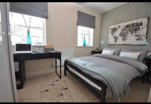 Luxury 4 bedroom 4 bathroom Haus in Royal Leamington Spa