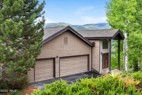 6 bd 6 Bath 5k sq ft Ski Home Close to Vail and BC House in Edwards