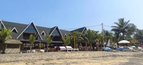 Property building, Beach, Sea view