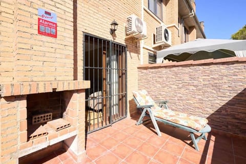 Patio, View (from property/room), Balcony/Terrace, sunbed