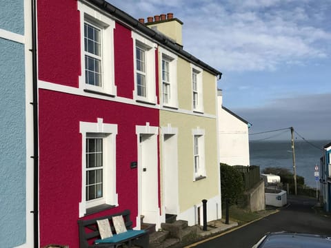 Property building, Other, Sea view, Street view